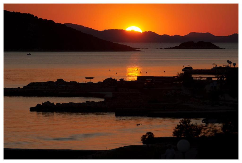 Bonamare Apartments Turanj Dış mekan fotoğraf